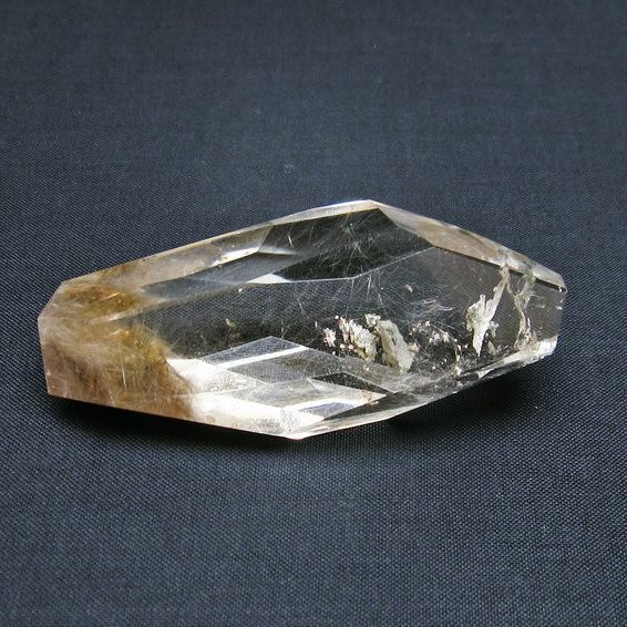 パワーストーン 天然石 タイチンフラワー水晶 原石[T725-2649]