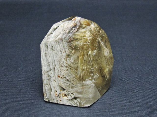 プラチナルチル ガーデンファントム入り 原石[T725-2681]