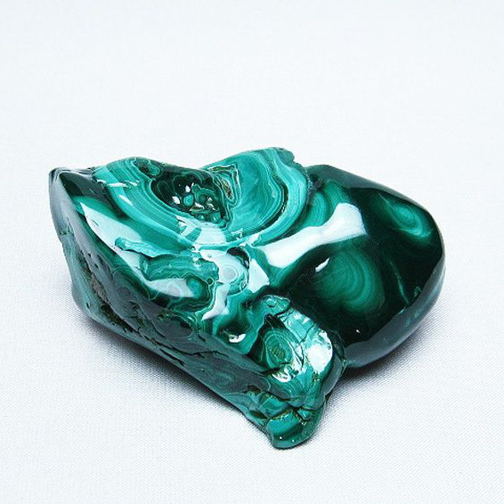 マラカイト原石[T740-590]