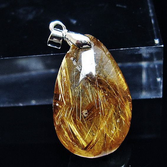 ゴールドタイチンルチルペンダント[T741-2093]