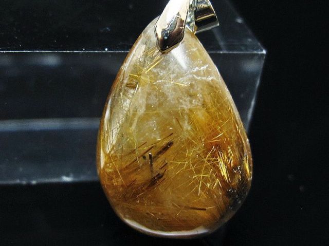 ゴールドタイチンルチルペンダント[T741-2262]