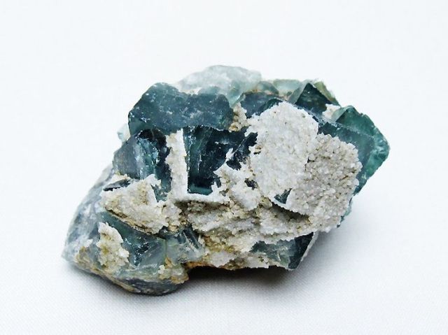 フローライト　原石 Amazon.co.jp: theory xyz フローライト原石 美品 置物 甲府製 秋光作