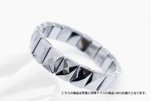 テラヘルツ鉱石 バングル ラウンド [t751-1097]