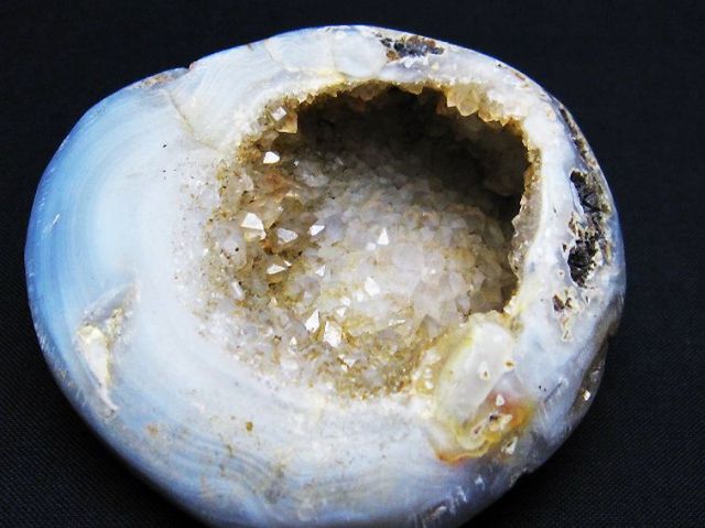 パワーストーン 天然石 ウルグアイ産 アゲート水晶ドーム[T757-1888]