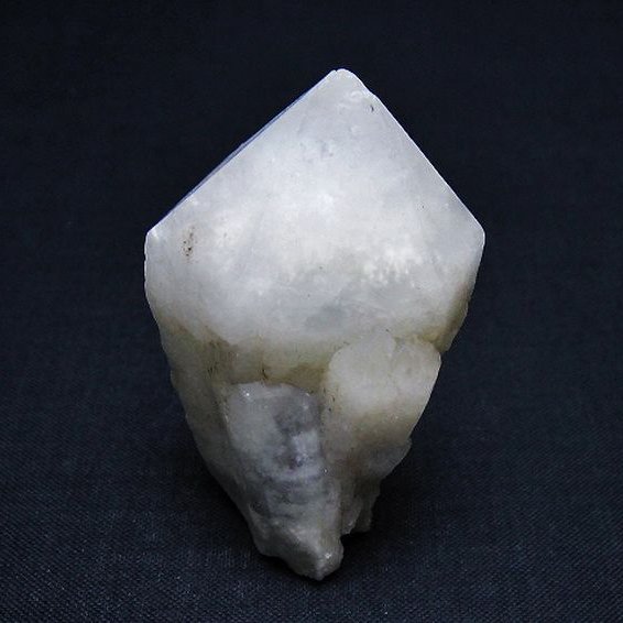 天然石 小売 マダガスカル産 カテドラル水晶原石 台座付 200720602