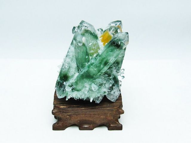 開運 水晶柱 クラスター 緑クラスター入り 特大 天然石 パワーストーン パワーストーン 天然石 緑水晶 グリーンクォーツ クラスター