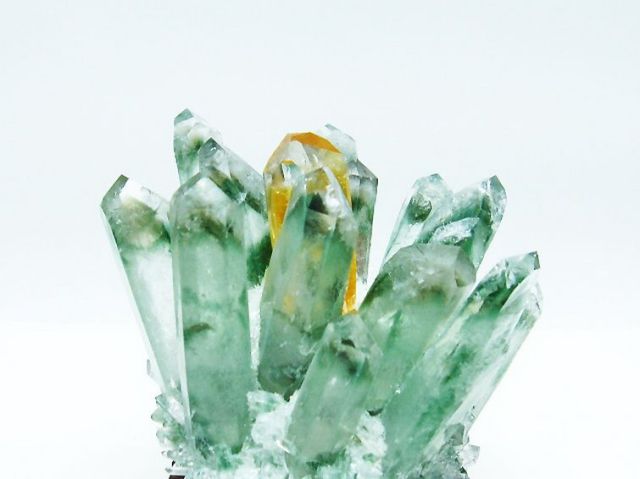緑水晶 グリーンクォーツ クラスター [t802-5383]