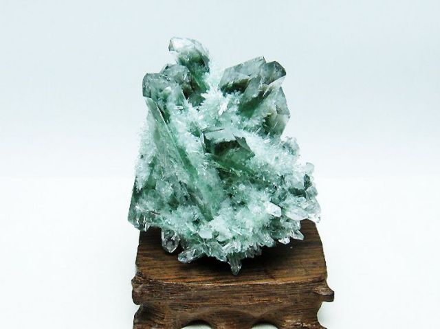 緑水晶 グリーンクォーツ クラスター [t802-5425]