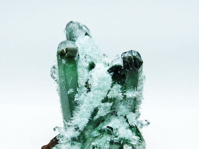 緑水晶 グリーンクォーツ クラスター [t802-5470]