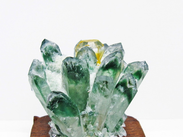 緑水晶 グリーンクォーツ クラスター[T802-5836]