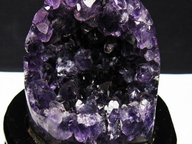パワーストーン 天然石 ウルグアイ産アメジストクラスター[T95