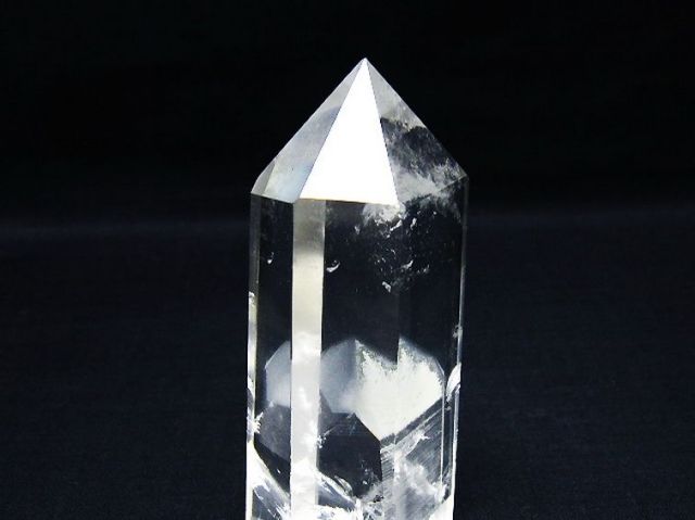 スーパーファントム水晶六角柱 [t98-2411]
