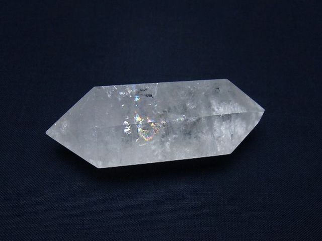 虹入りヒマラヤ水晶ダブルポイント [t98-2519]