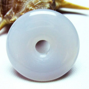 アゲート（メノウ・瑪瑙）は仏教においても珍重された。｜銀座東道