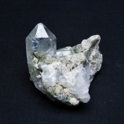 エレスチャルファントム水晶　ガーデン共生　ラピス大きな星No.653 ファントム（幻影水晶）は石の成長力が見える幻想的な天然石