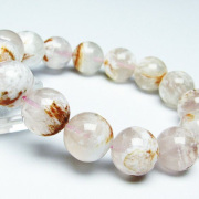 セリサイト イン クォーツの意味 | 美の女神という異名を持つ石