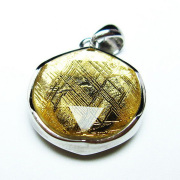 ゴールドギベオン（メテオライト）大衛星ペンダント