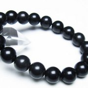 北海道上ノ国町産ブラックシリカブレスレット12mm