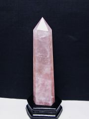 ローズクォーツ（紅石英）は柔らかい優しいピンクの水晶｜銀座東道