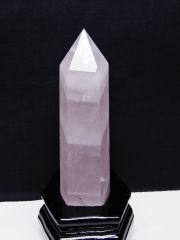 ローズクォーツ（紅石英）は柔らかい優しいピンクの水晶｜銀座東道