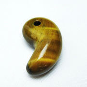 タイガーアイ（虎目石）は金色の光がパワフルな印象｜銀座東道天然石専門店