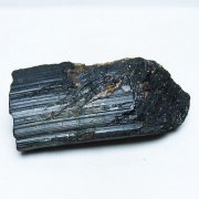 ブラックトルマリン 原石 [t405-1838]