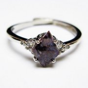 スギライト（杉石）は世界三大ヒーリングストーンのひとつ｜銀座東道