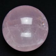 ローズクォーツ（紅石英）「丸玉」の商品一覧ページ｜銀座東道天然石専門店