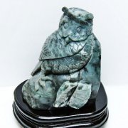 3Kgエメラルド 手彫り フクロウ 置物[T583-1164]
