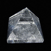 ピラミッドの商品一覧ページ｜銀座東道天然石専門店