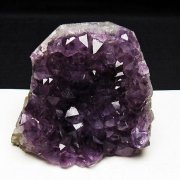アメジスト（紫水晶）「ウルグアイ産クラスター」の商品一覧ページ