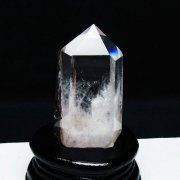 サンストーン（日長石）は自信を取り戻す為に働くとされています｜銀座