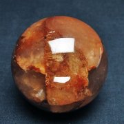 ヘマタイトインクォーツ