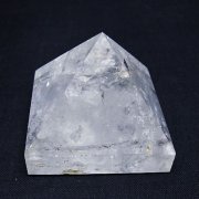 ヒマラヤ水晶ピラミッド [t648-3568]