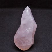 ローズクォーツ（紅石英）「置物」の商品一覧ページ｜銀座東道天然石専門店 