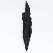 ブラック カイヤナイト 原石[T697-4178]