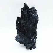 カイヤナイト（藍晶石）は神秘的な色合いと模様の天然石です｜銀座東道