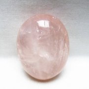 ローズクォーツ（紅石英）は柔らかい優しいピンクの水晶｜銀座東道