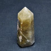ゴールドタイチンルチル六角柱[T725-2520]