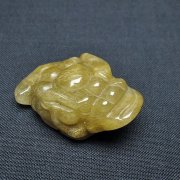 金針ルチルクォーツ 金蟾 置物[T801-580]
