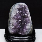 アメジスト（紫水晶）「ウルグアイ産クラスター」の商品一覧