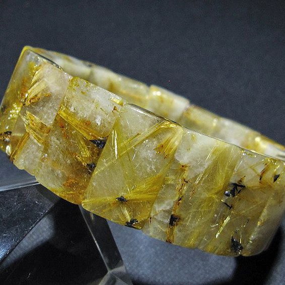 ゴールドタイチンルチルバングル[T107-4390]