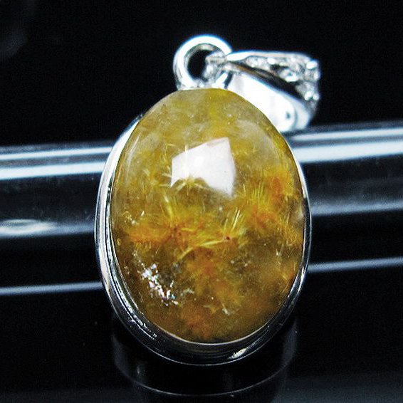 タイチンフラワー水晶ペンダント[T111-5932]