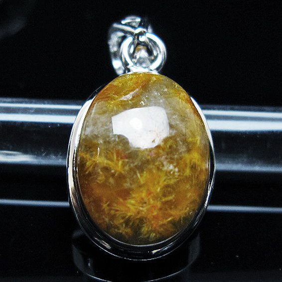 タイチンフラワー水晶ペンダント[T111-5935]