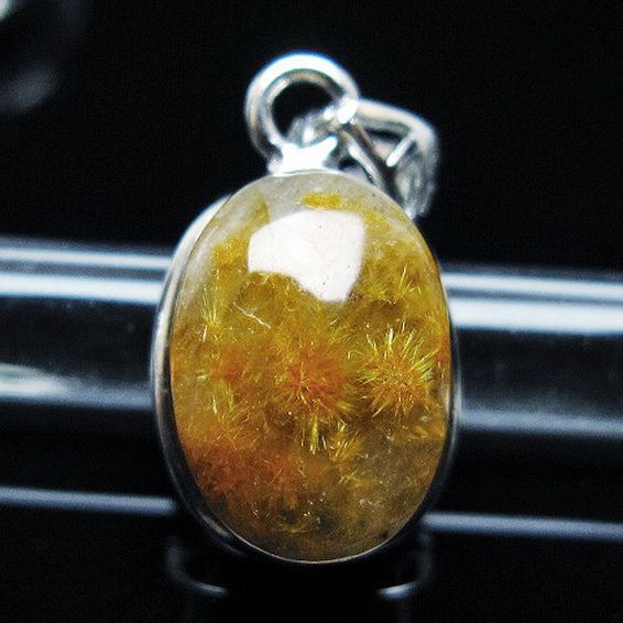 タイチンフラワー水晶ペンダント[T111-5938]