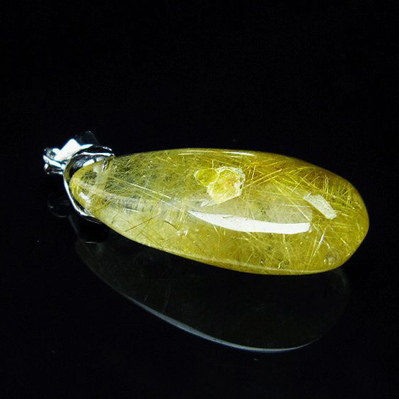 プラチナルチル入り水晶ペンダント[T12-1797]