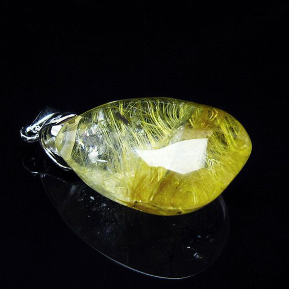 プラチナルチル入り水晶ペンダント[T12-1803]