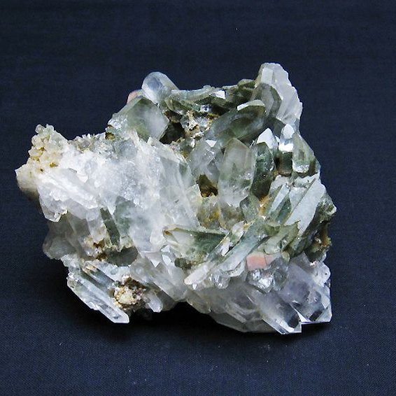 グリーンファントムクォーツ　クラスター アメリカ産[T126-7801]
