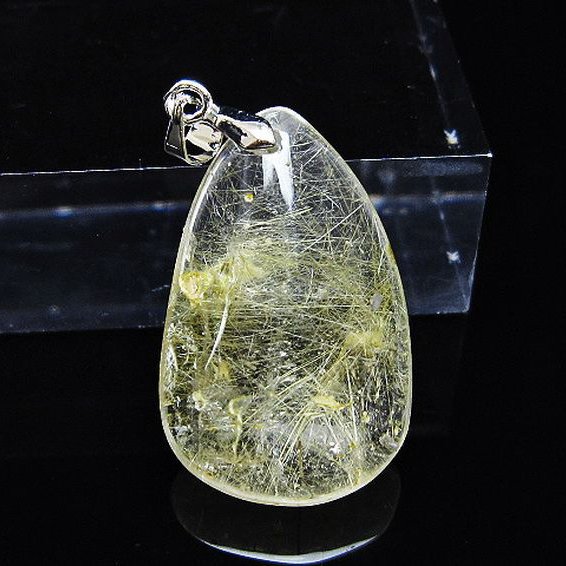 ゴールドタイチンルチルペンダント[T134-3883]