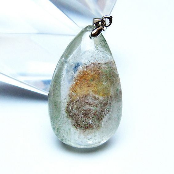 ガーデン水晶ペンダント[T136-4541]